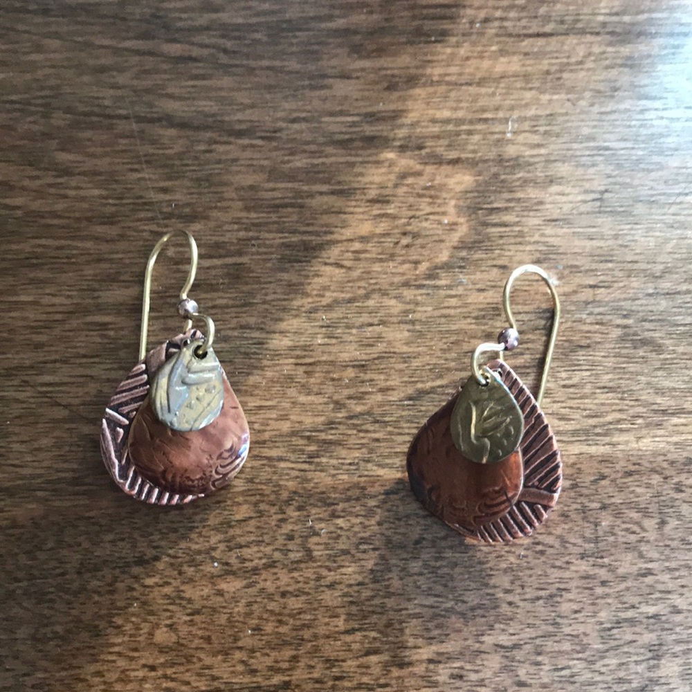 Rose gold/gold earrings